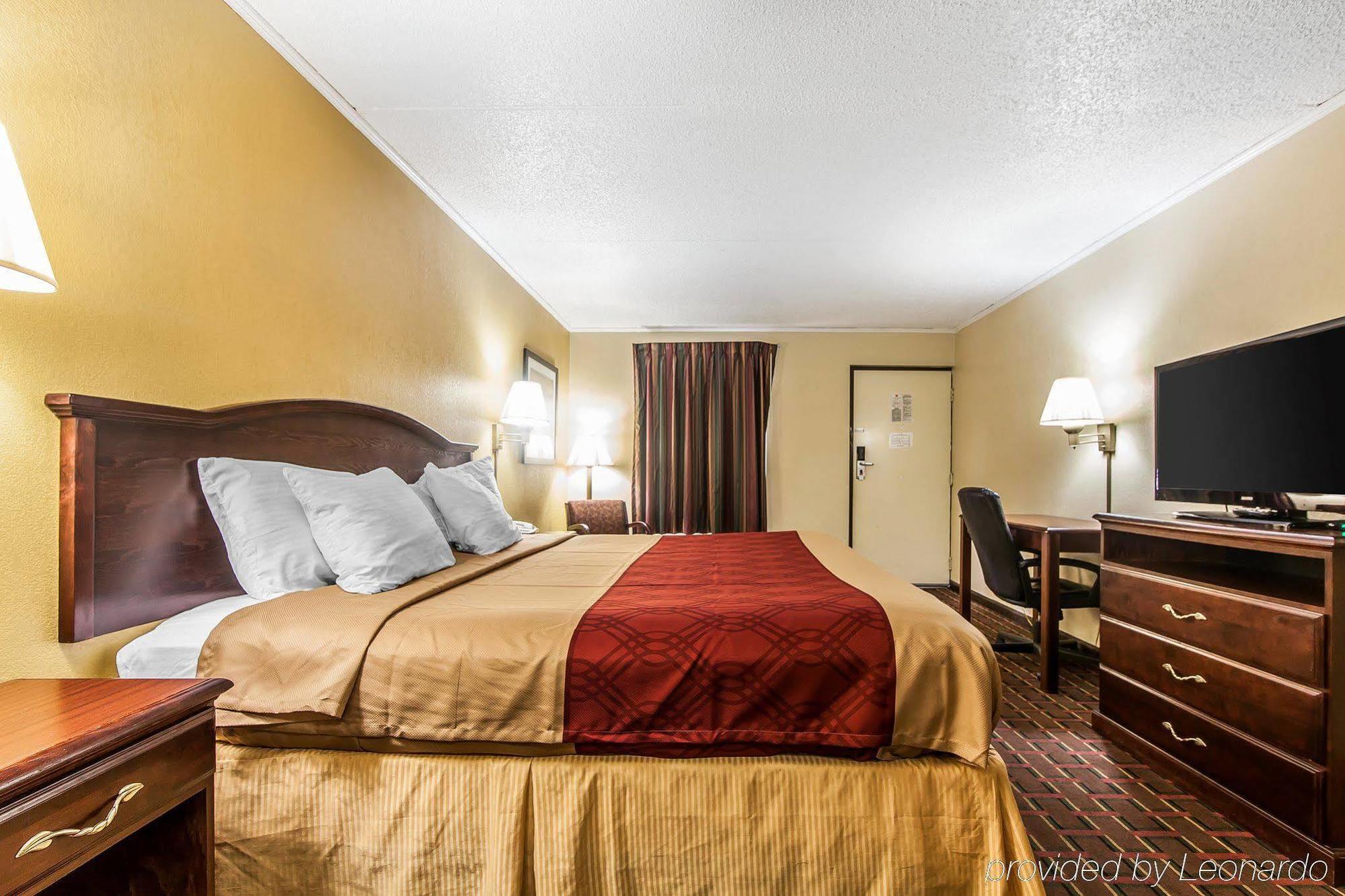 Econo Lodge Lenoir City Exteriör bild