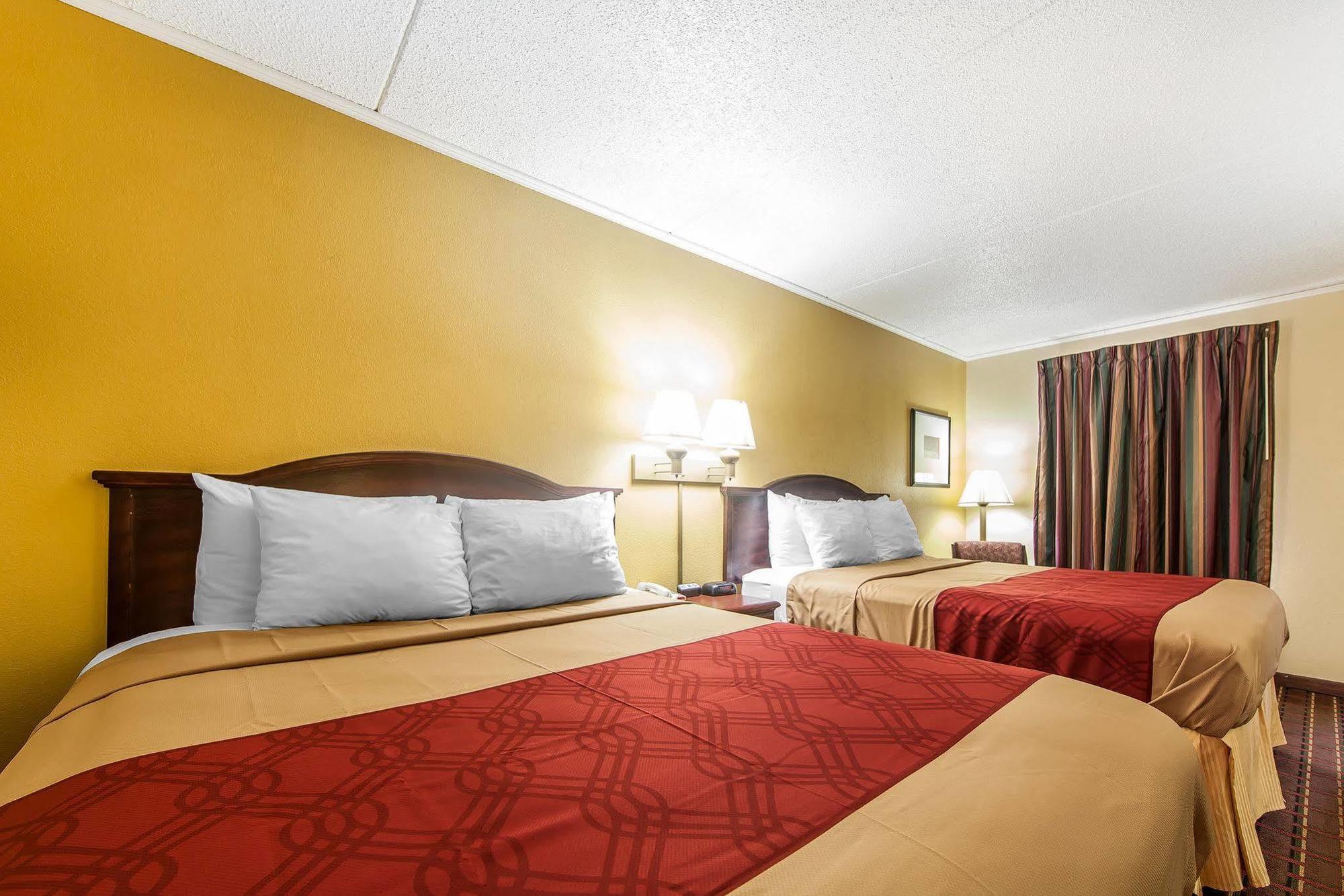 Econo Lodge Lenoir City Exteriör bild